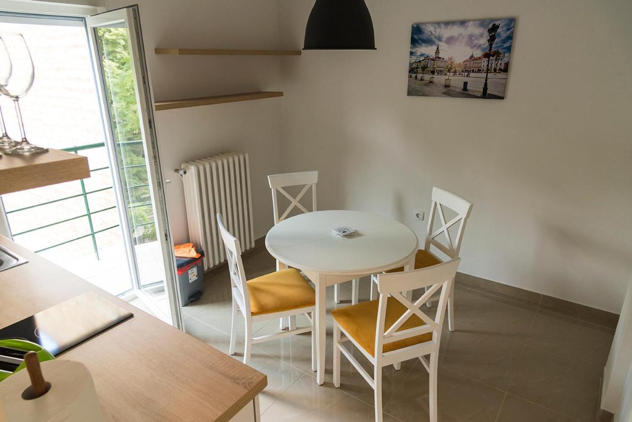 Apartman No.5 Novi Sad Exterior foto